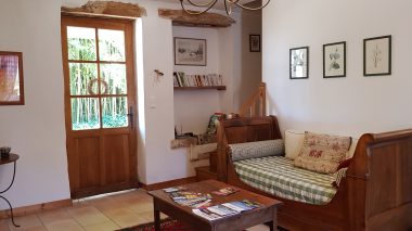 gite en Périgord- coin lecture du gite**** pour 4 personne au clos lascazes