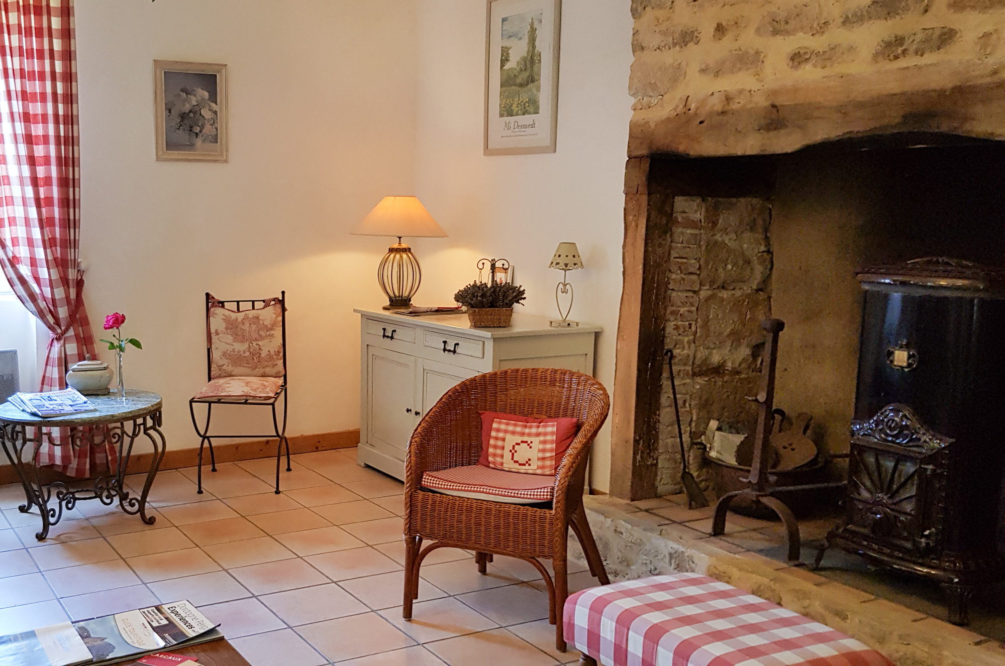 gîte en Dordogne Salon du gite pour 4 personnes au Clos Lascazes